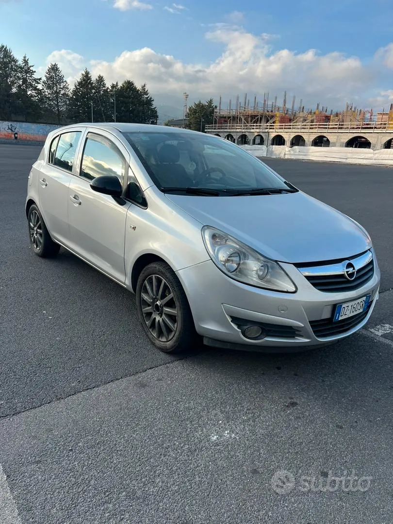 Opel Corsa 2009 photo 3
