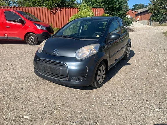 Citroen C1 2011 photo 4