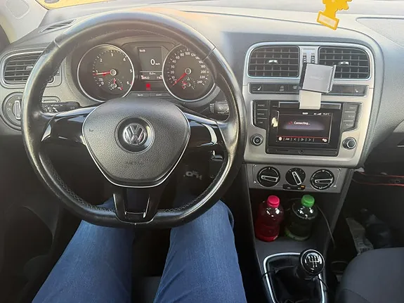 Volkswagen Polo 2015 photo 5