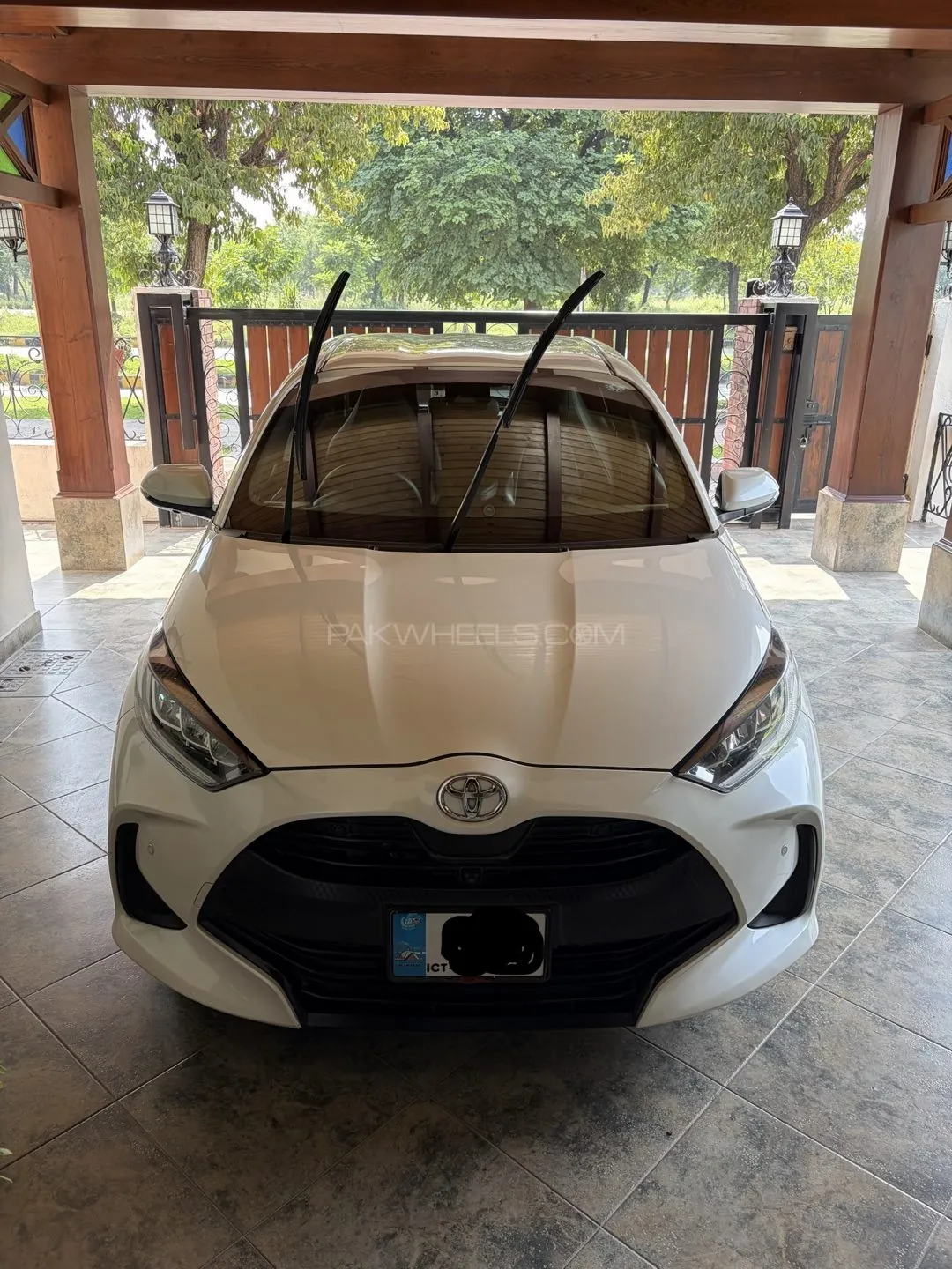 Toyota Yaris Hatchback