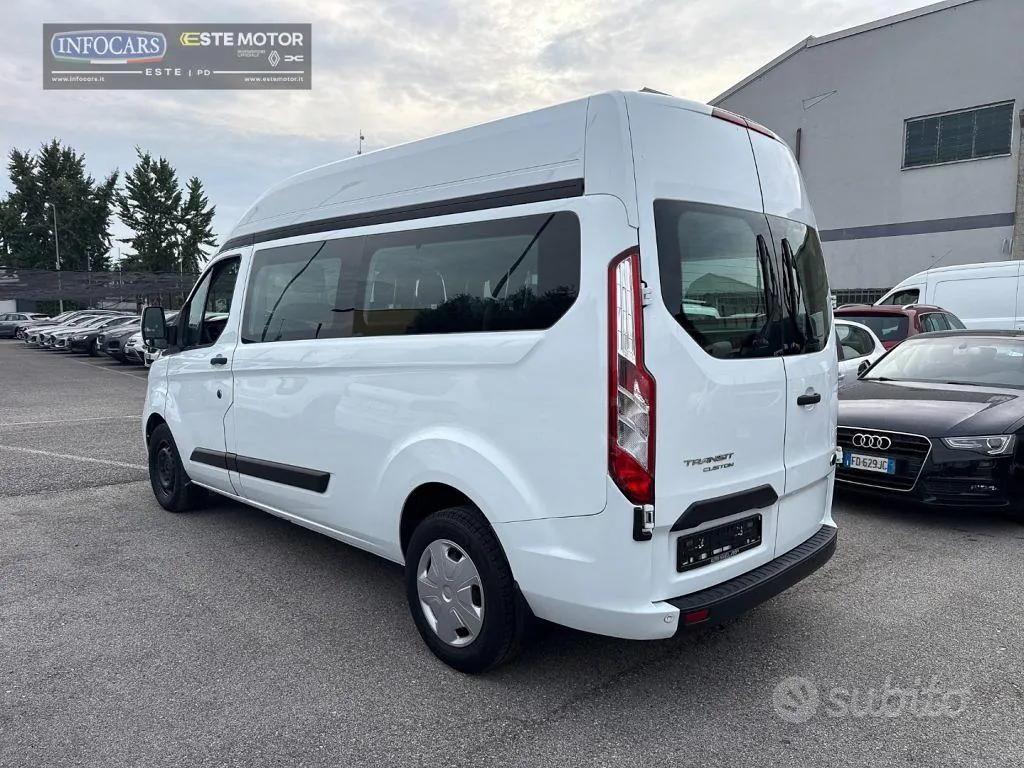 Ford Tourneo Custom 2022 photo 2