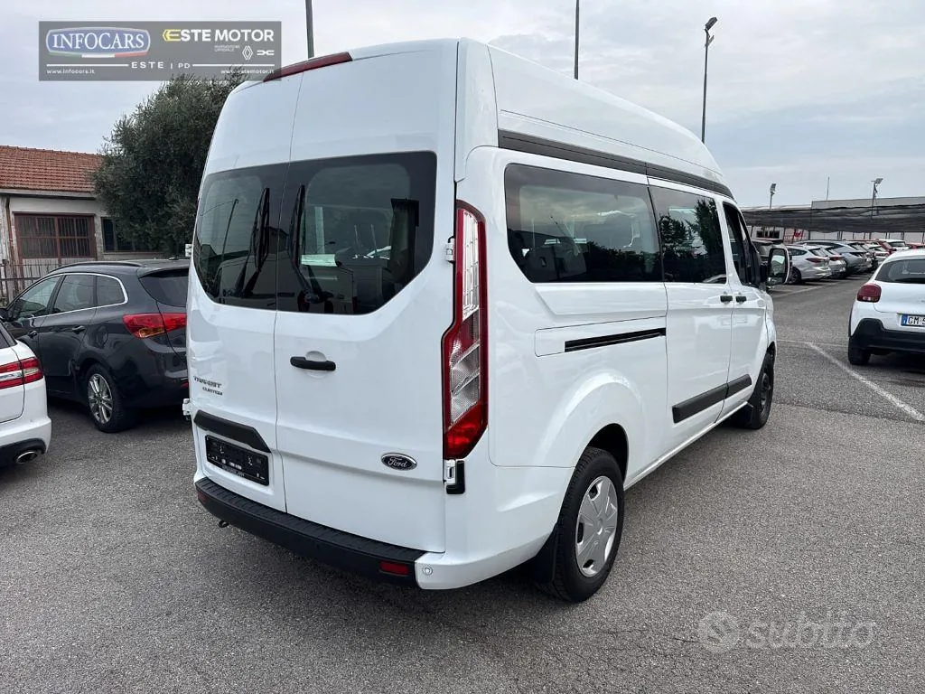 Ford Tourneo Custom 2022 photo 4