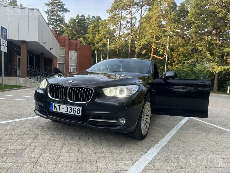 BMW 530 Gran Turismo 2010 photo 2