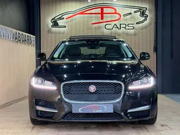 Jaguar Xf 2020 photo 3