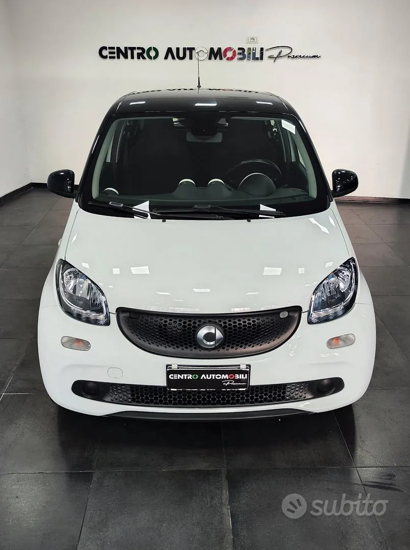 Smart Forfour 2018 photo 2