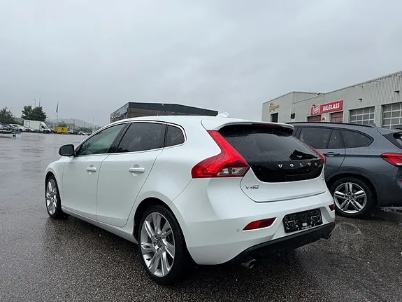 Volvo V40 2014 photo 5
