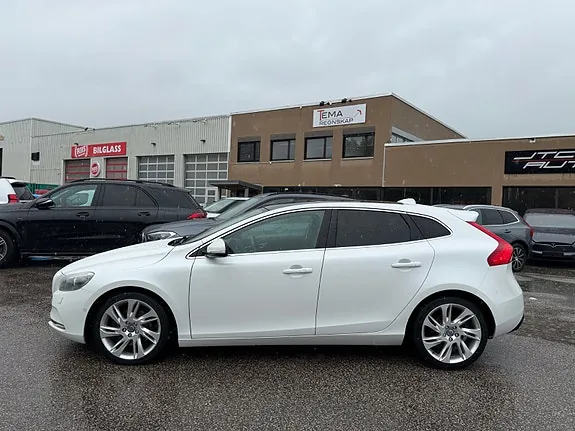 Volvo V40 2014 photo 4