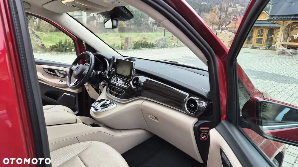Mercedes-Benz V-Class 2019 photo 3