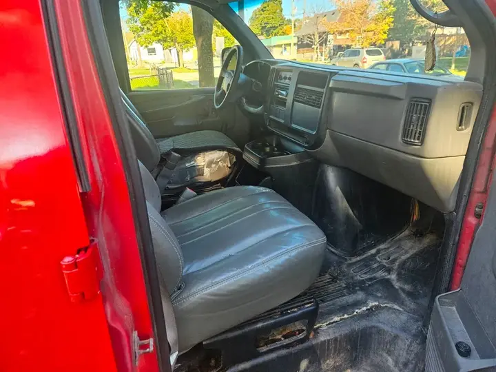 Chevrolet Express 2007 photo 4