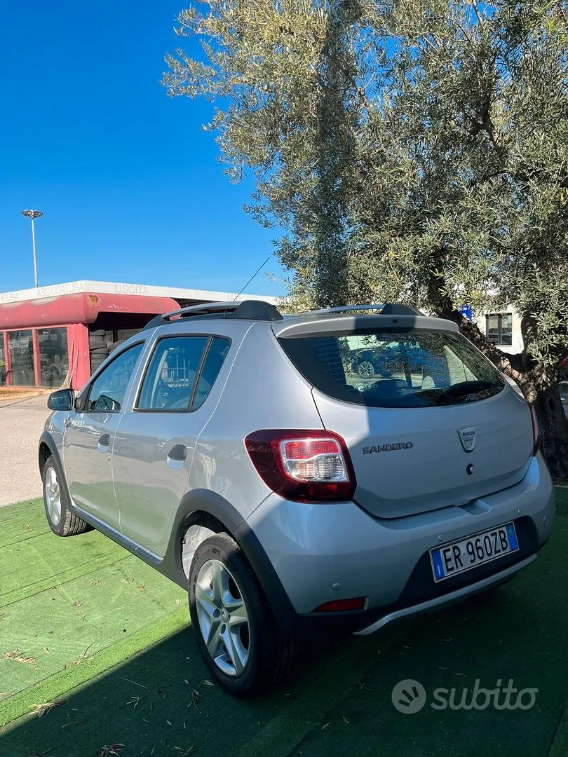 Dacia Sandero Stepway 2013 photo 4