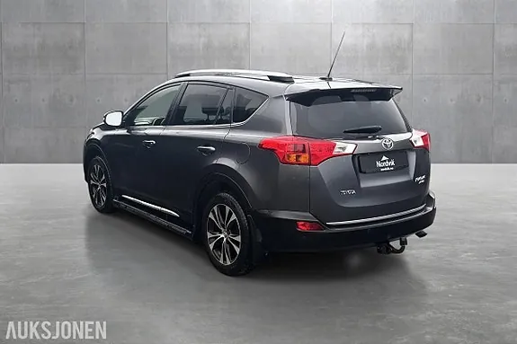 Toyota Rav4 2015 photo 4