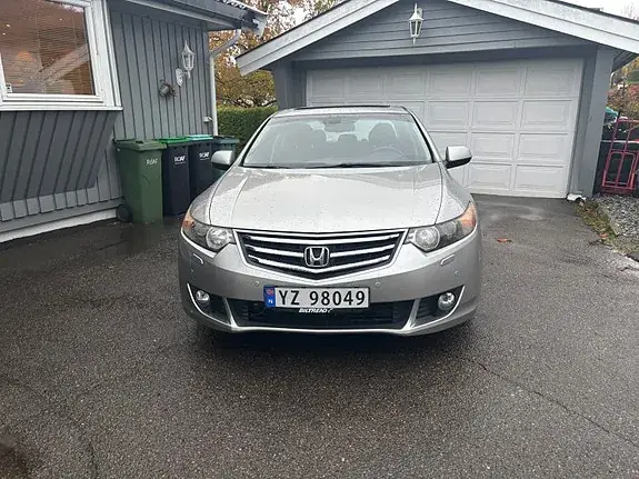 Honda Accord 2009 photo 2