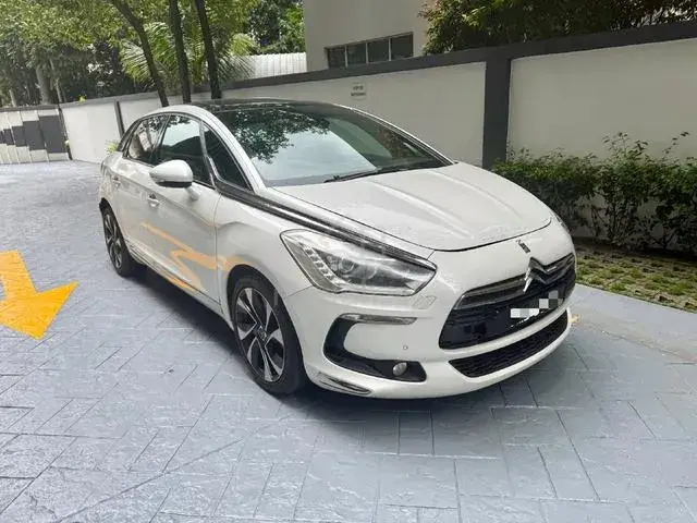 Citroen Ds5