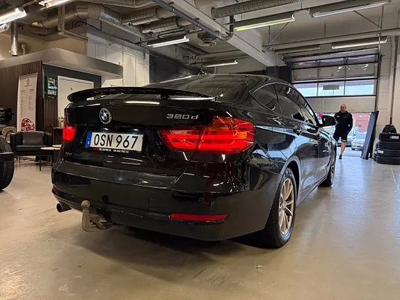 BMW 320D 2015 photo 5