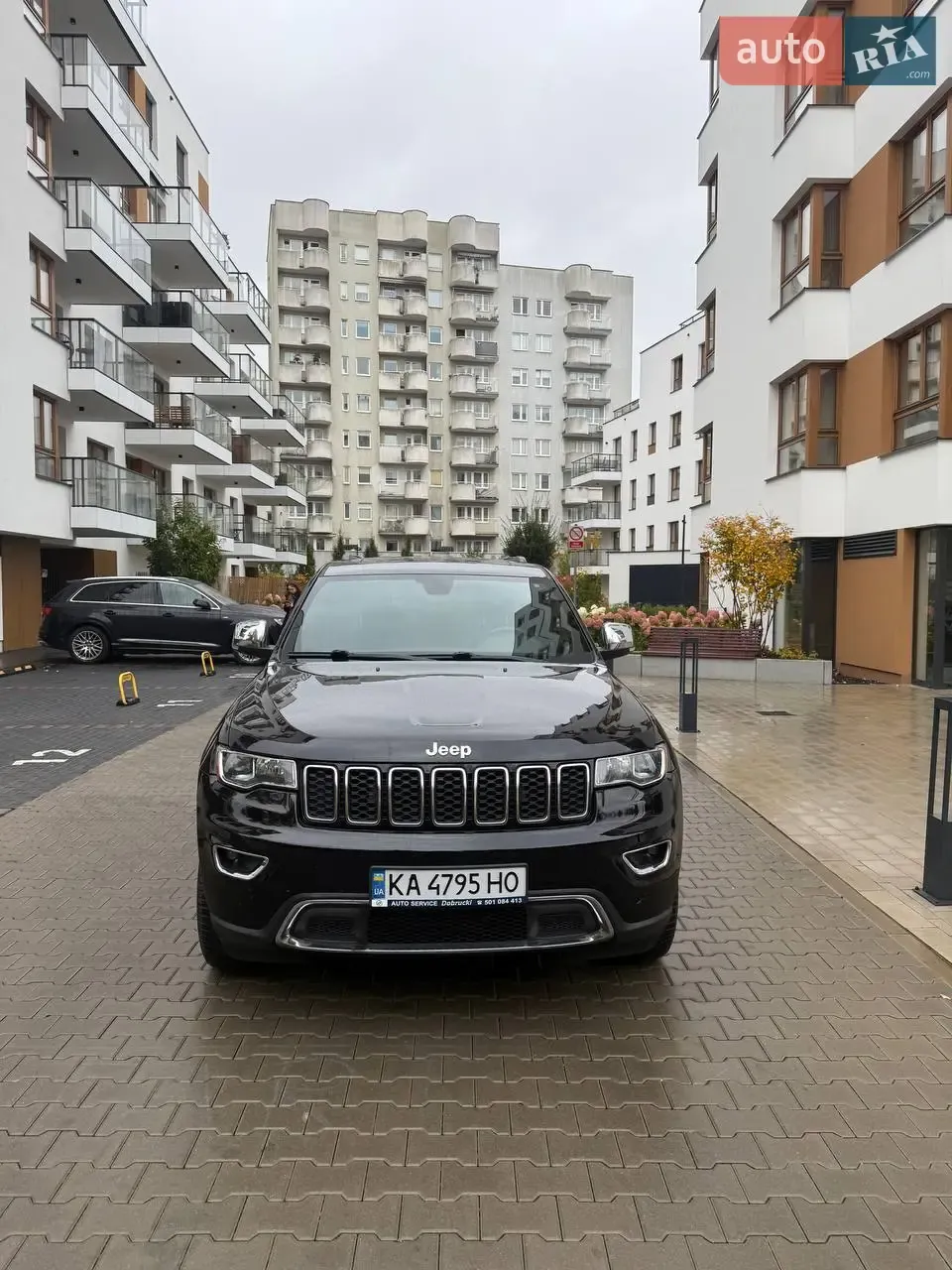 Jeep Grand Cherokee 2017 photo 2