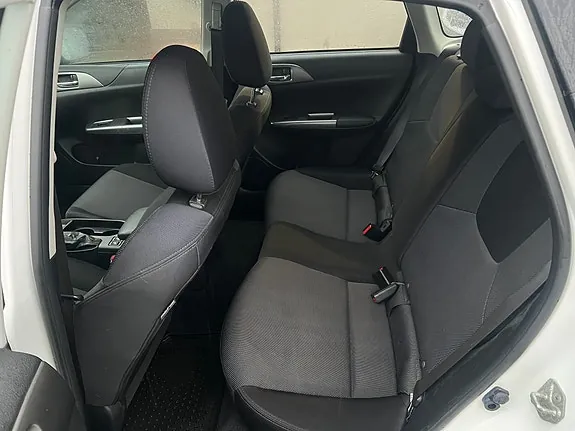 Subaru Impreza 2011 photo 5