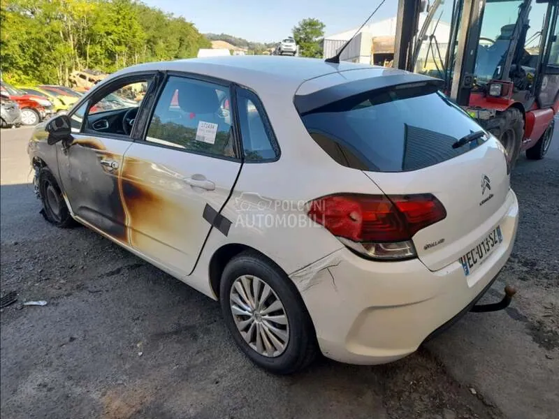 Citroen C4 2016 photo 3