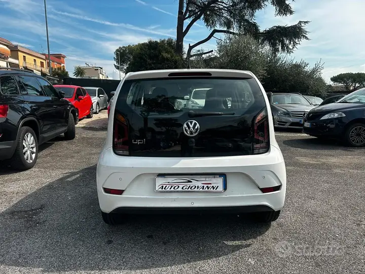 Volkswagen Up 2018 photo 2