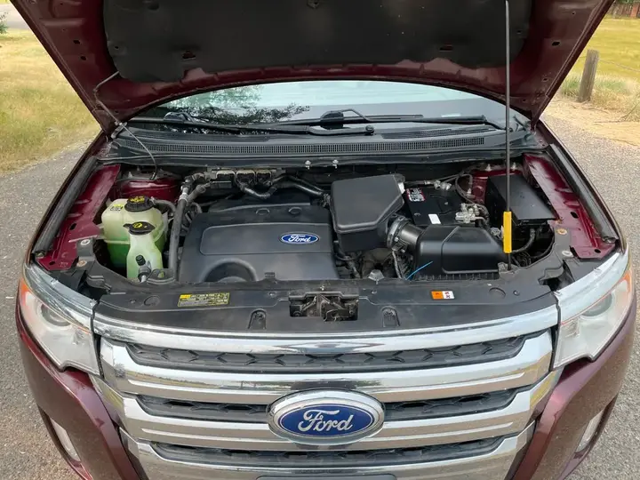 Ford Edge 2012 photo 5