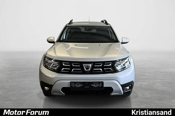 Dacia Duster 2023 photo 2