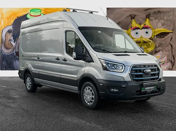 Ford Transit 2023 photo 5