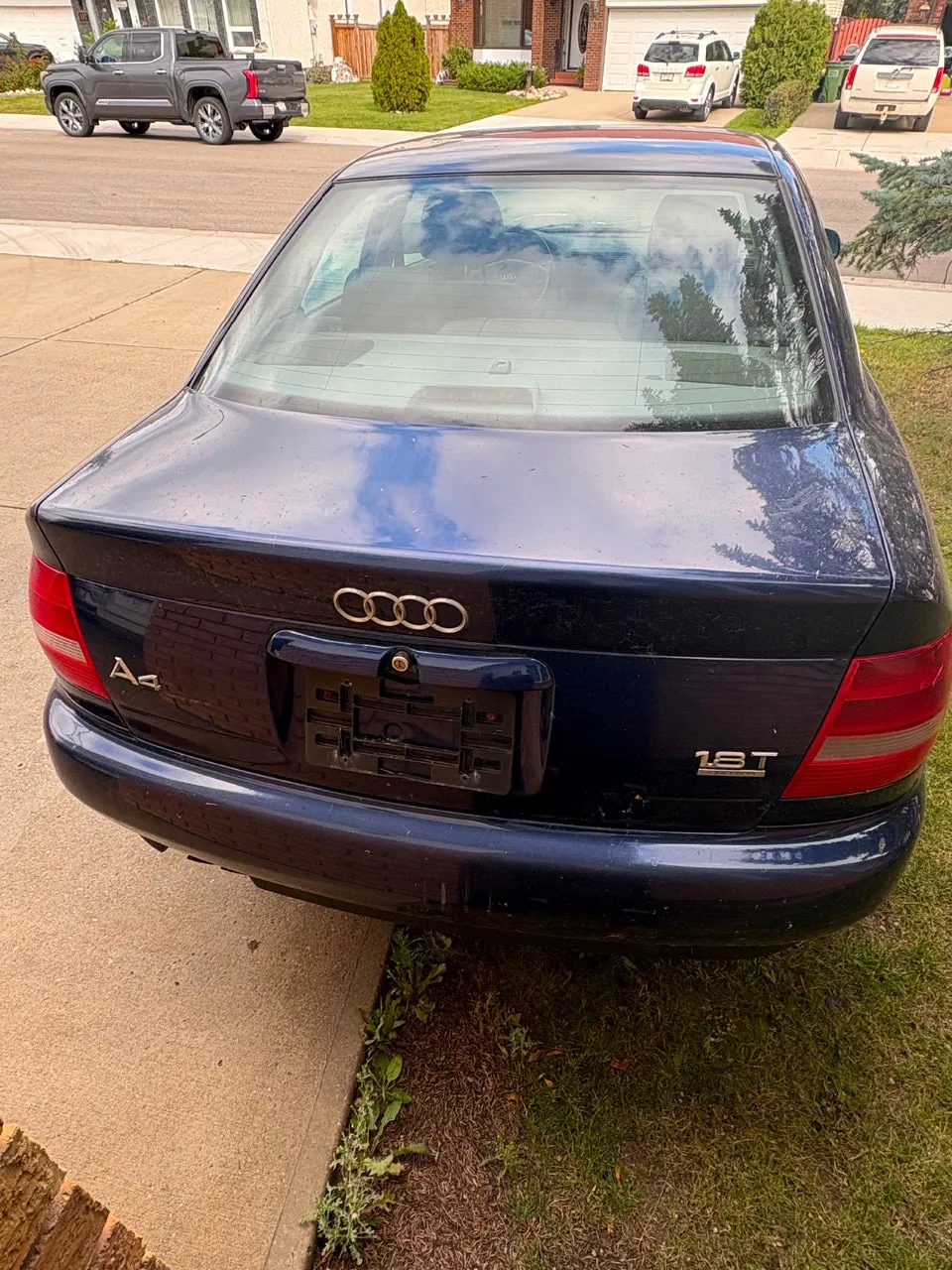 Audi A4 1999 photo 2
