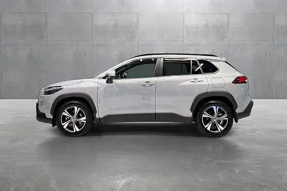 Toyota Corolla Cross 2023 photo 2