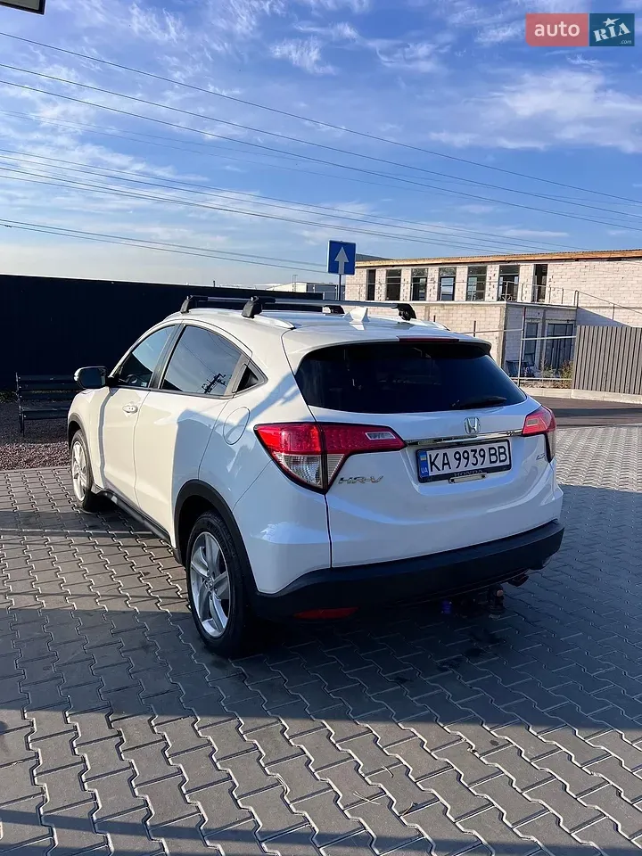 Honda Hr-V 2019 photo 2
