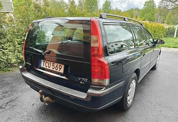 Volvo V70 2003 photo 2