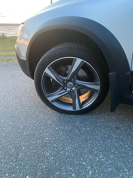 Volvo Xc70 2014 photo 2