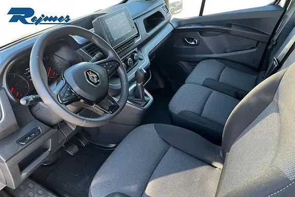 Renault Trafic 2024 photo 5