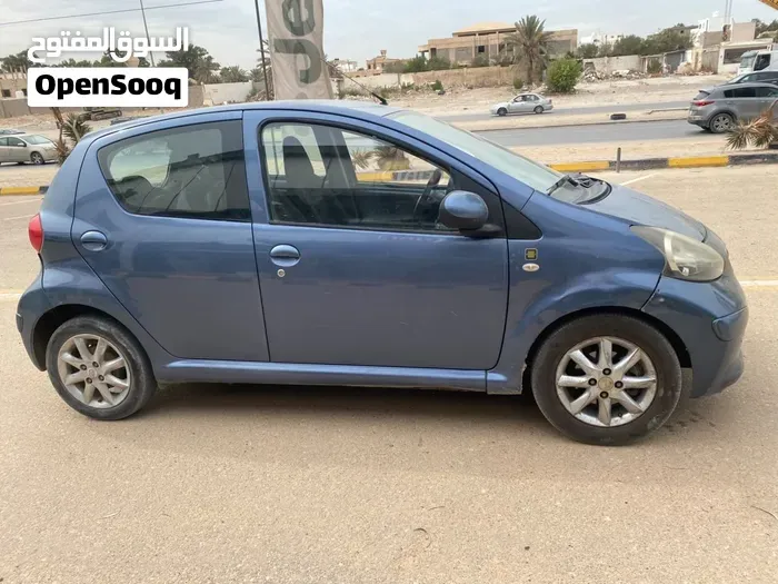 Toyota Aygo 2009 photo 2
