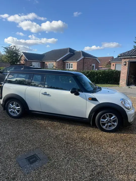 Mini Cooper Clubman 2013 photo 3