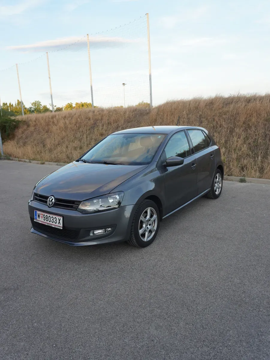 Volkswagen Polo 2011 photo 3