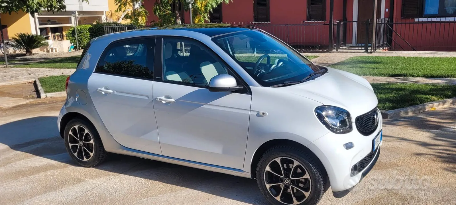 Smart Forfour 2016 photo 2