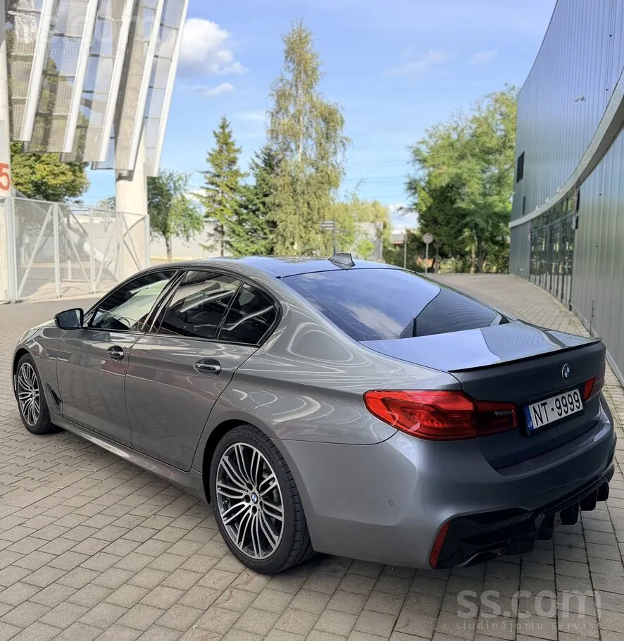 BMW G30 2017 photo 4