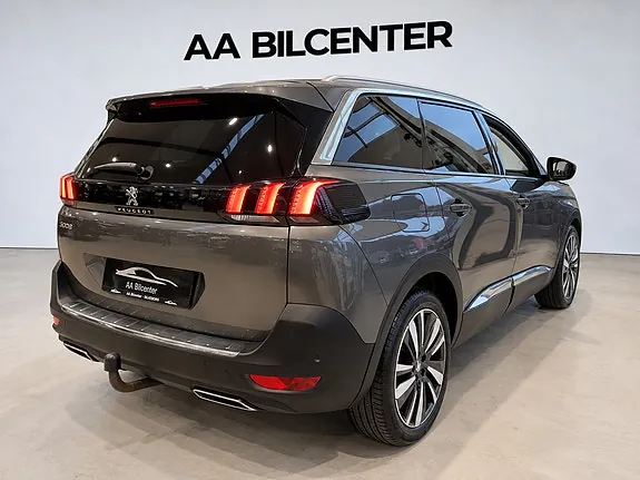 Peugeot 5008 2017 photo 4
