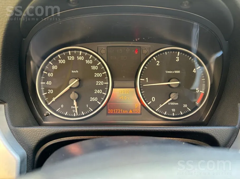 BMW 320D 2010 photo 5