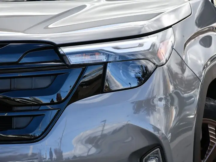 Subaru Forester 2025 photo 5