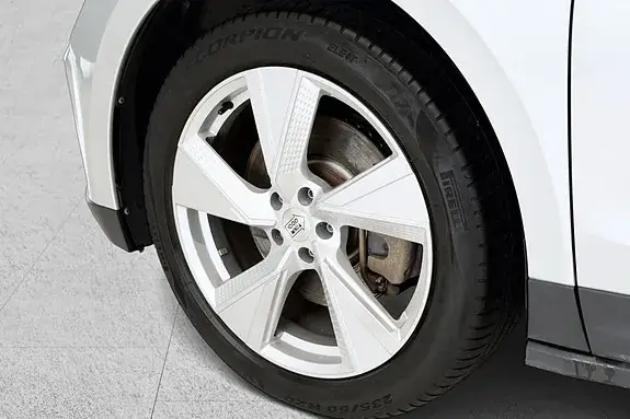 Skoda Enyaq 2023 photo 4