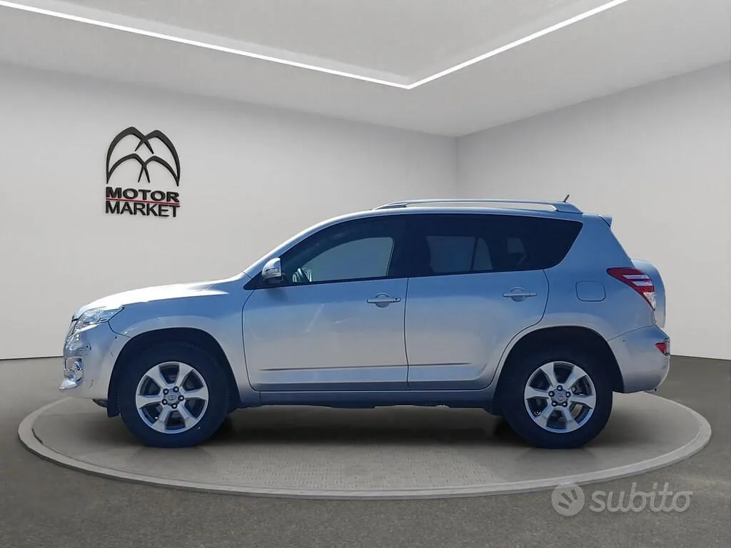 Toyota Rav4 2010 photo 5