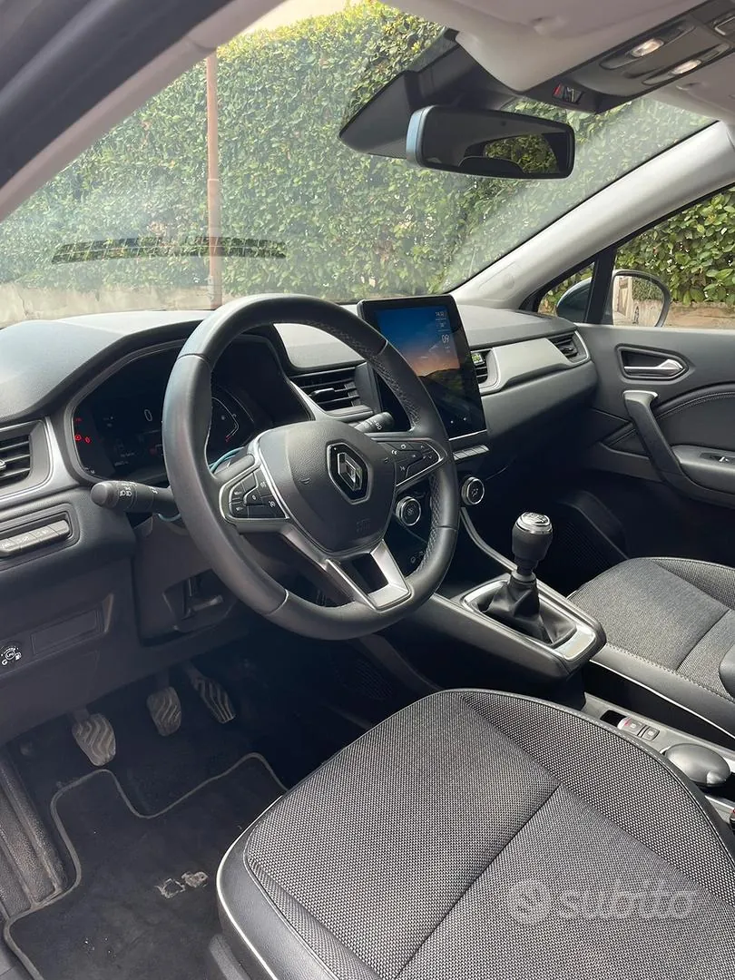 Renault Captur 2023 photo 5