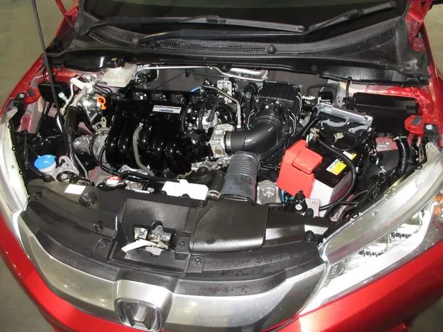 Honda Grace 2017 photo 3