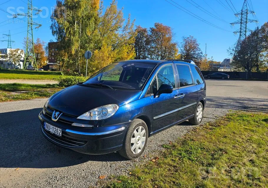 Peugeot 807