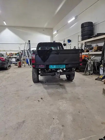 Toyota Hilux 2003 photo 3