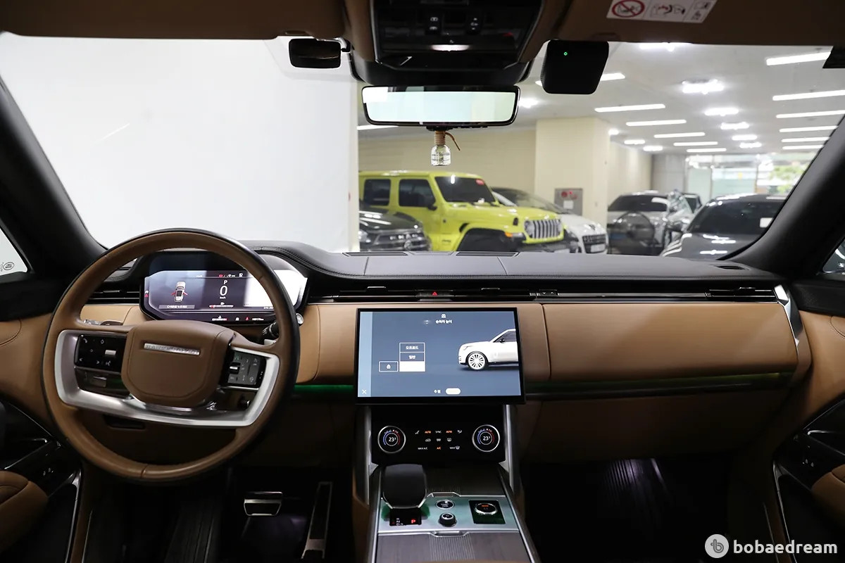 Land Rover Range Rover 2023 photo 4