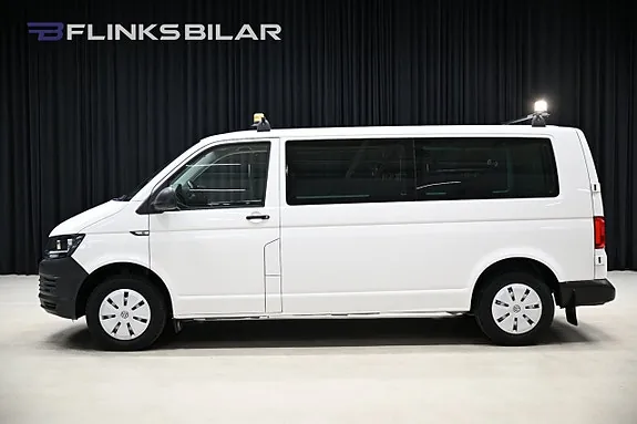 Volkswagen Caravelle 2018 photo 3
