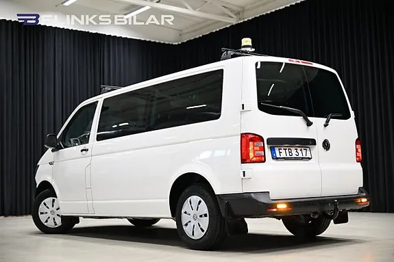 Volkswagen Caravelle 2018 photo 5