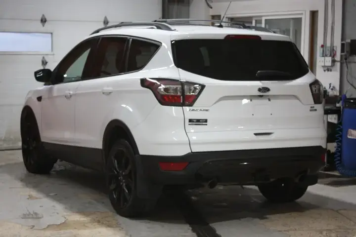Ford Escape 2018 photo 4