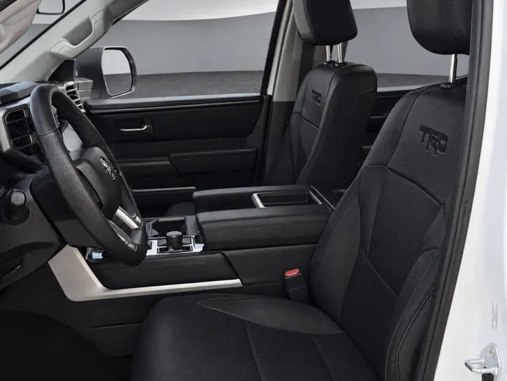 Toyota Tundra 2024 photo 2